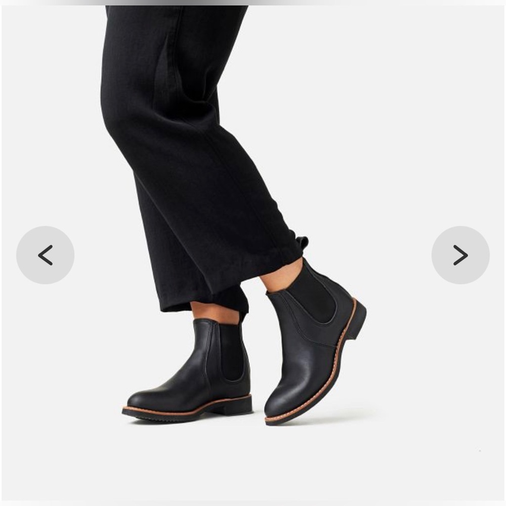 Red Wing 6-Inch Chelsea Boot in Black size 10